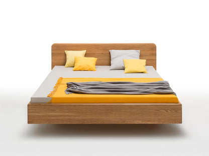 Zwevend eiken bed